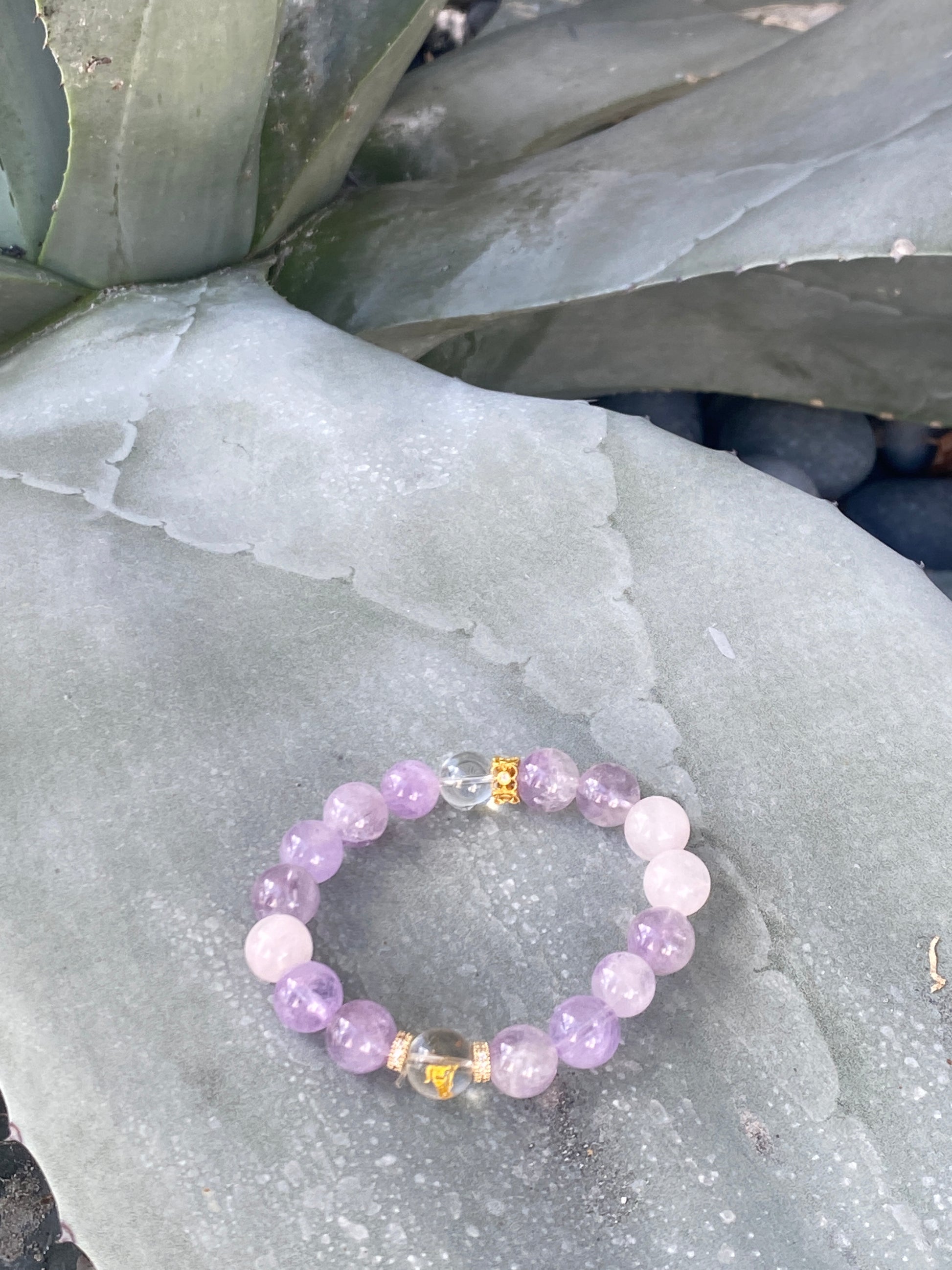 💜 Amethyst | Fire Element Crystal for Inspiration & Energy